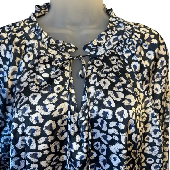NWT  Sofia by Sofia Vergara NAVY LEOPARD PRINT BLOUSE XLARGE    #J - Picture 2 of 9